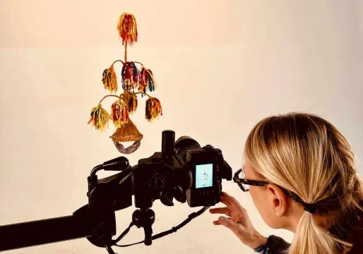 Fotografando il cappello dei Blumarji