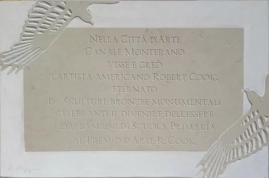 Stele memoriale dedicata all'artista internazionale Robert Cook presso la città d'arte Canale Monterano