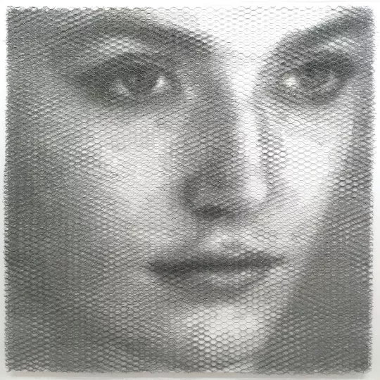 Giorgio Tenotolini, Claire - Movimento 2 (Elementi per una teoria delle jeune fille), 2018, 10 reti in metallo, intagliate a mano e sovrapposte a fondale bianco, 100x100cm